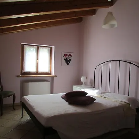Bauernhof Agriturismo Fior Di Pesco Sommacampagna
