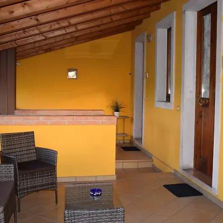 Agriturismo Fior Di Pesco Bauernhof *